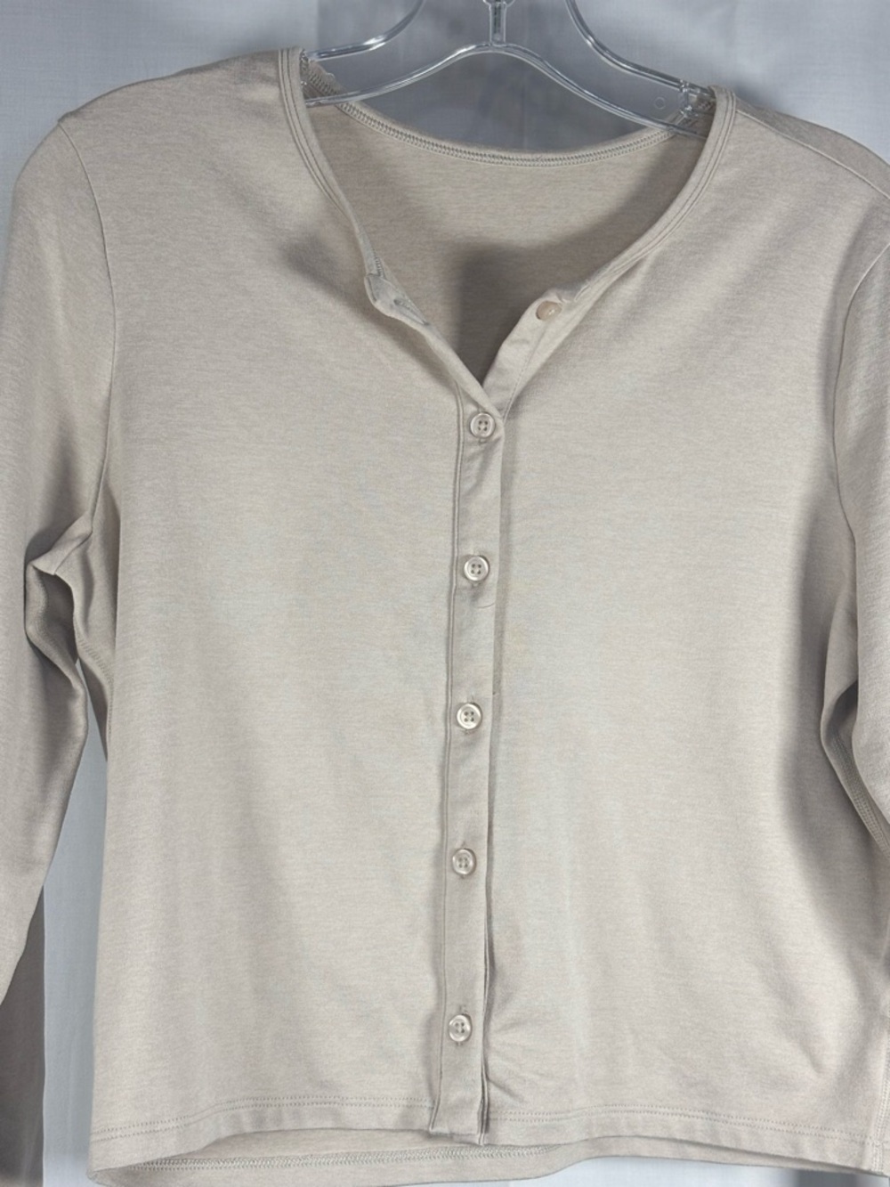 EUC VUORI Women’s Halo Button-Front Stretch Cardigan in Light Beige Sz M - Picture 2 of 5